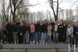 Raad deelt kennis met Duitse jongeren over participatie
